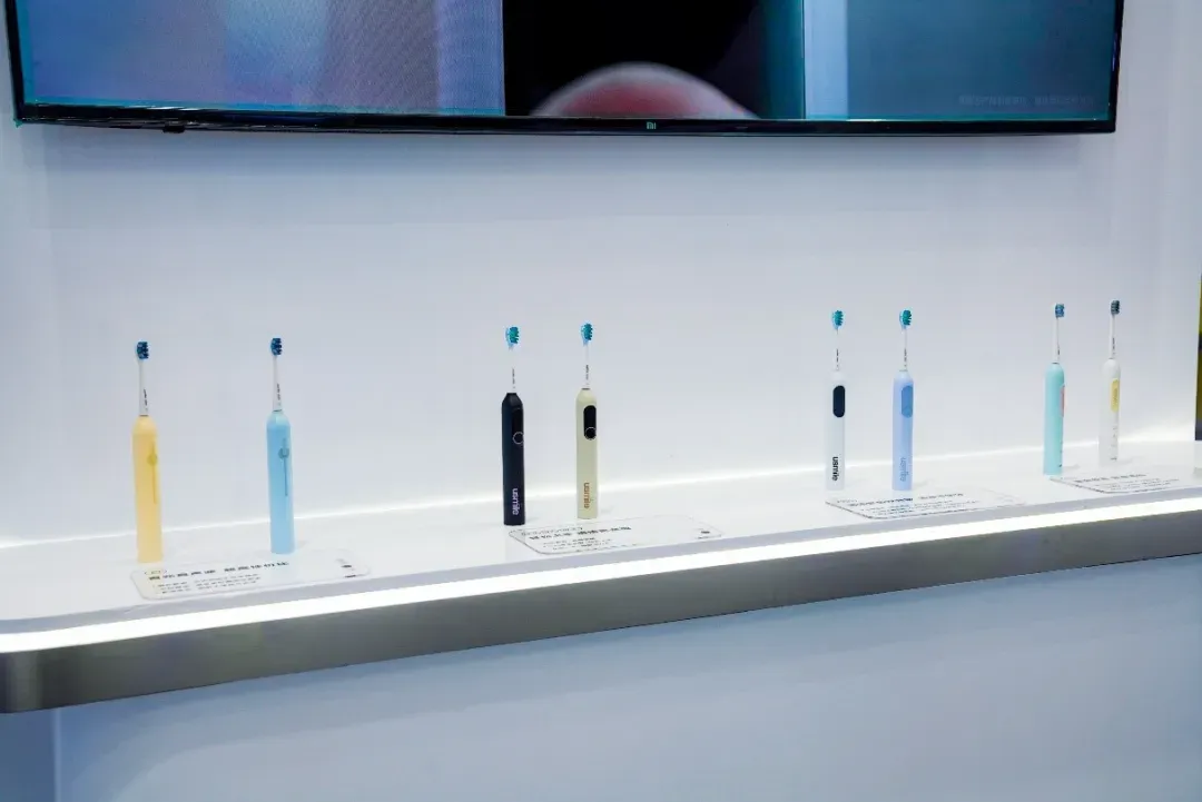 技AWE2025解锁美丽密码k8凯发邂逅美健个护尖端科(图3)